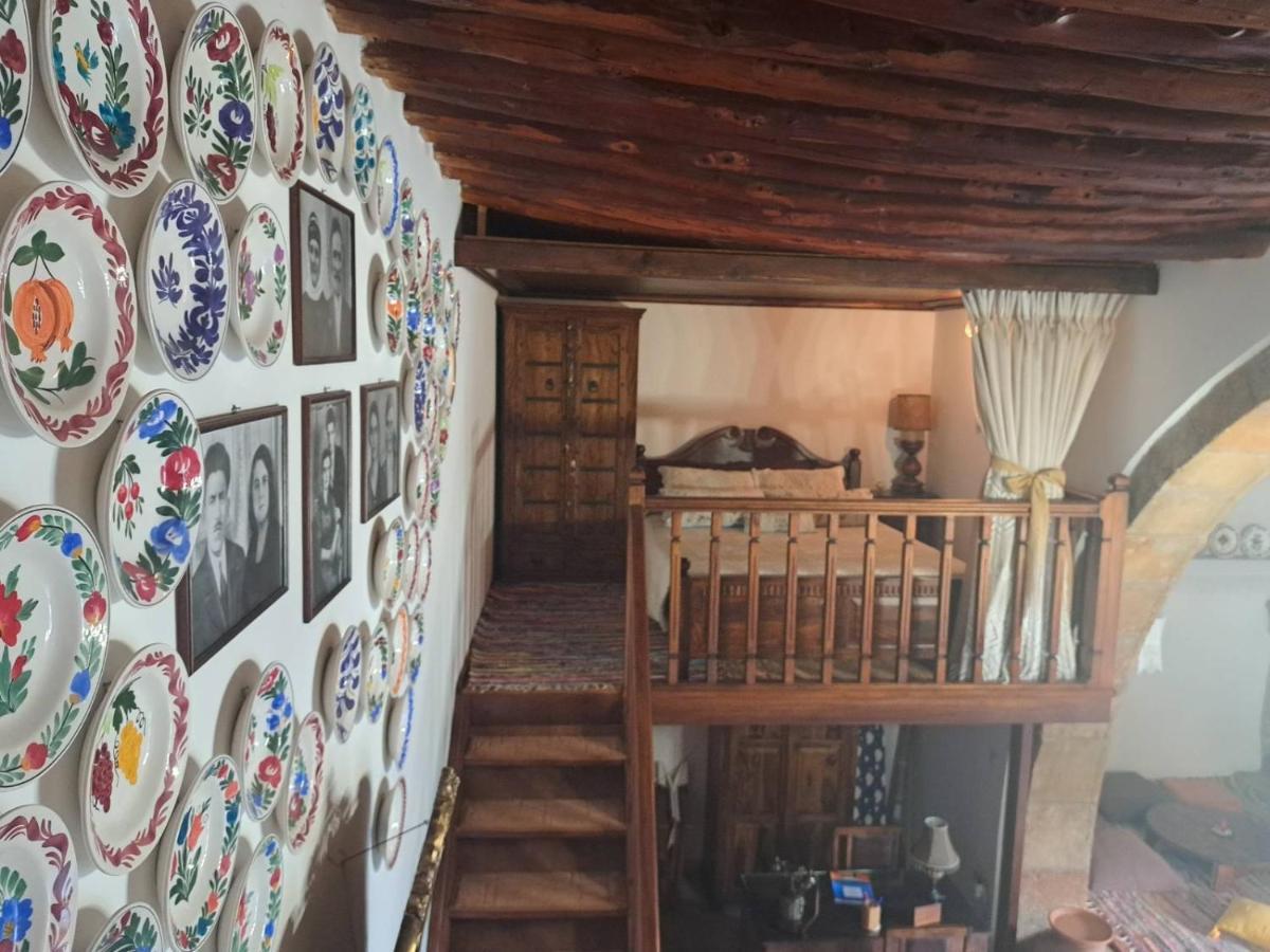 Matina'S Traditional House ハラキ エクステリア 写真